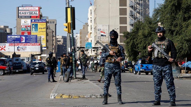 Bağdat'ta son 3 yılın en büyük intihar saldırıları: En az 20 ölü