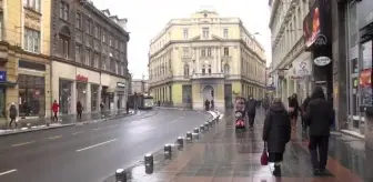 SARAYBOSNA - Bosna Hersek'te Kovid-19 aşısının hala tedarik edilmemesi halkı endişelendiriyor