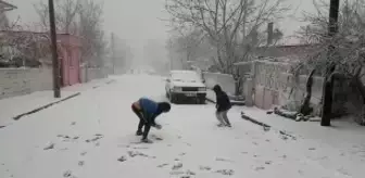 Kale'de kar yağışı etkili oldu