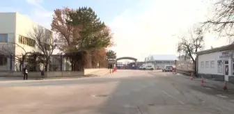 Çin'den sipariş edilen inaktif aşıların bir kısmı getirildi