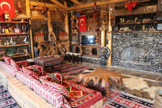 5 milyon TL teklif ettiler yine de satmadı! Eski komando koronavirüsten böyle korunuyor 5 milyon TL teklif ettiler yine de satmadı! Eski komando koronavirüsten böyle korunuyor