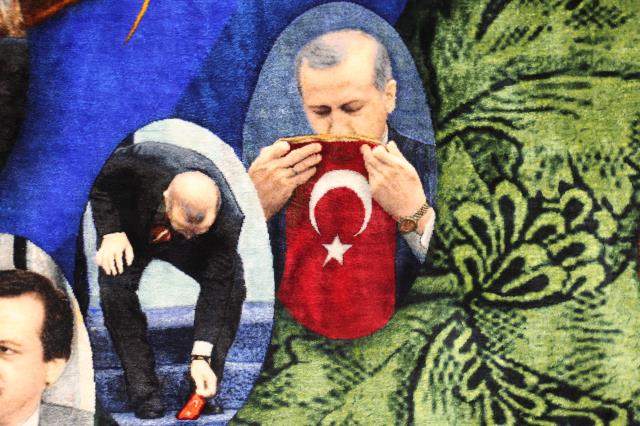 Cumhurbaşkanı Erdoğan için 8,5 yılda dokunan halı 3 dalda Guinness Rekorlar Kitabı'na aday
