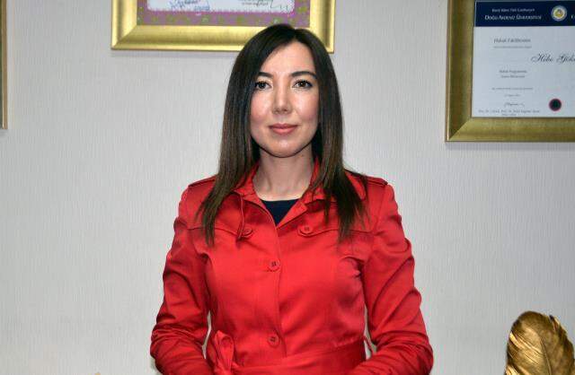 Trafikte tartıştığı 3 kadına sopayla saldıran zanlıya verilen 9 bin liralık cezaya itiraz edildi Trafikte tartıştığı 3 kadına sopayla saldıran zanlıya verilen 9 bin liralık cezaya itiraz edildi