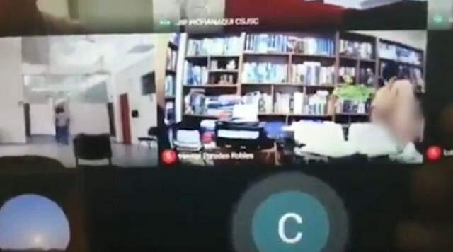 Peru'da kamerayı açık bırakan avukat müvekkiliyle cinsel ilişkiye girerken yakalandı