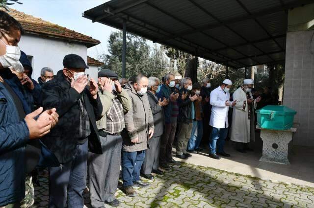 Tarla kenarında infaz edilen 4 gençle ilgili yeni detaylar! Cinayetler giderek korkunçlaşıyor Tarla kenarında infaz edilen 4 gençle ilgili yeni detaylar! Cinayetler giderek korkunçlaşıyor