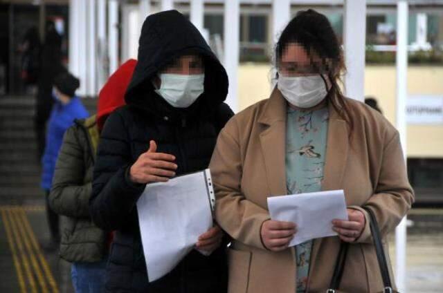 Fuhuş yapmasını engelleyen polislere 'taciz' iftirası atan kadın, vicdan azabı çekince şikayetini geri aldı