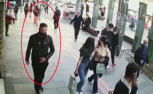 Sokak ortasında eşinin yanında tacize uğrayan kadın: Bir el kalçamı sıktı