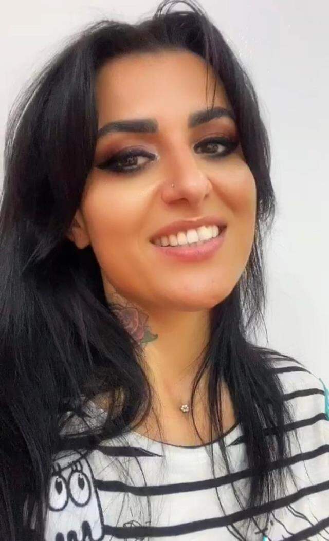 İnternetten önüne çıkan güzellik salonu ilanı kadının yüzünü yaktı, şimdi aylarca tedavi olmak zorunda İnternetten önüne çıkan güzellik salonu ilanı kadının yüzünü yaktı, şimdi aylarca tedavi olmak zorunda