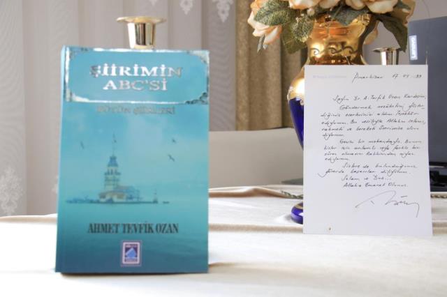 Cumhurbaşkanı Erdoğan'ın şair Ahmet Tevfik Ozan'a cezaevinden gönderdiği mektup 22 yıl sonra ortaya çıktı