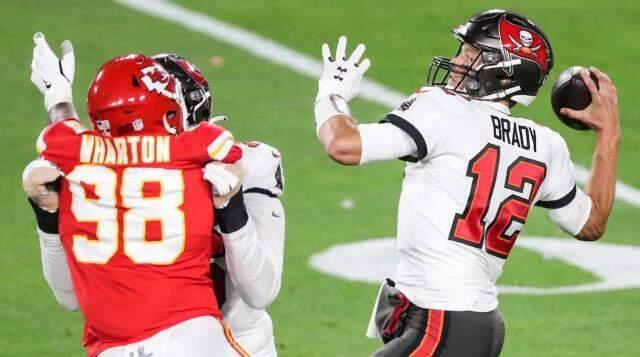 Tampa Bay Buccaneers 18 yıl aradan sonra Super Bowl'da şampiyon oldu