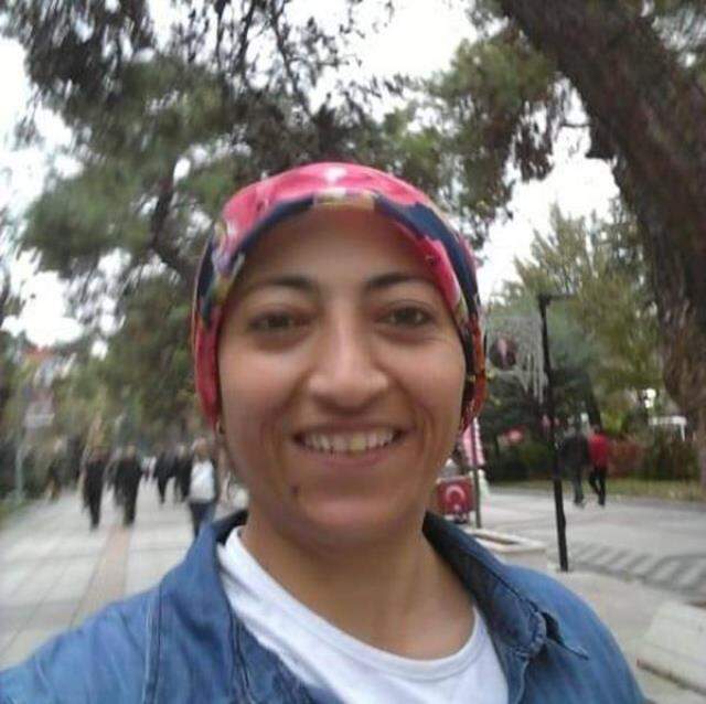 İstediği indirimi alamayan müşteri, kadın işletmeciyi bıçaklayarak öldürdü İstediği indirimi alamayan müşteri, kadın işletmeciyi bıçaklayarak öldürdü