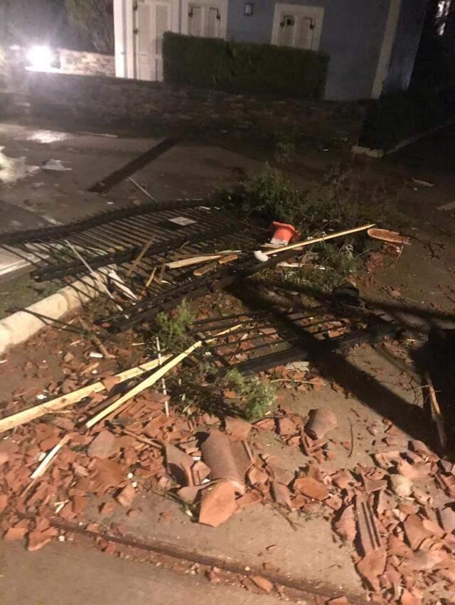 İzmir'de gerilimli gece! Görüntüler facianın boyutunu ortaya koydu