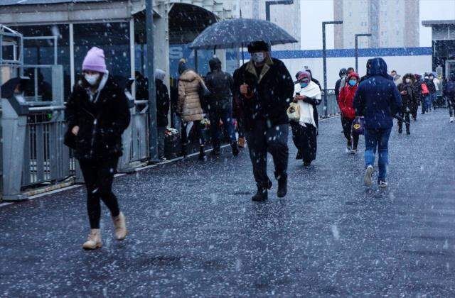 Meteoroloji'den İstanbul'da başlayan kar yağışıyla ilgili yeni açıklama: 5 gün boyunca devam edecek Meteoroloji'den İstanbul'da başlayan kar yağışıyla ilgili yeni açıklama: 5 gün boyunca devam edecek