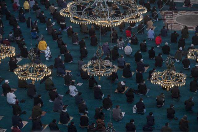 Ayasofya Camii yeni çehresiyle hayran bıraktı