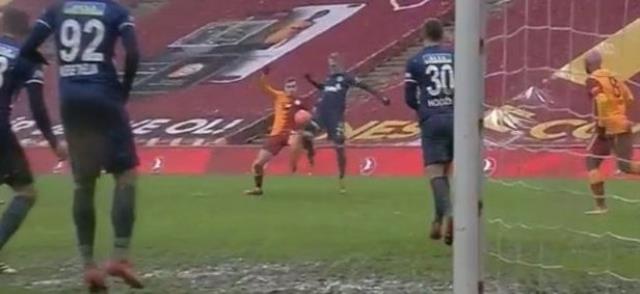 Erman Toroğlu, Galatasaray - Kasımpaşa maçındaki penaltı pozisyonu değerlendirdi