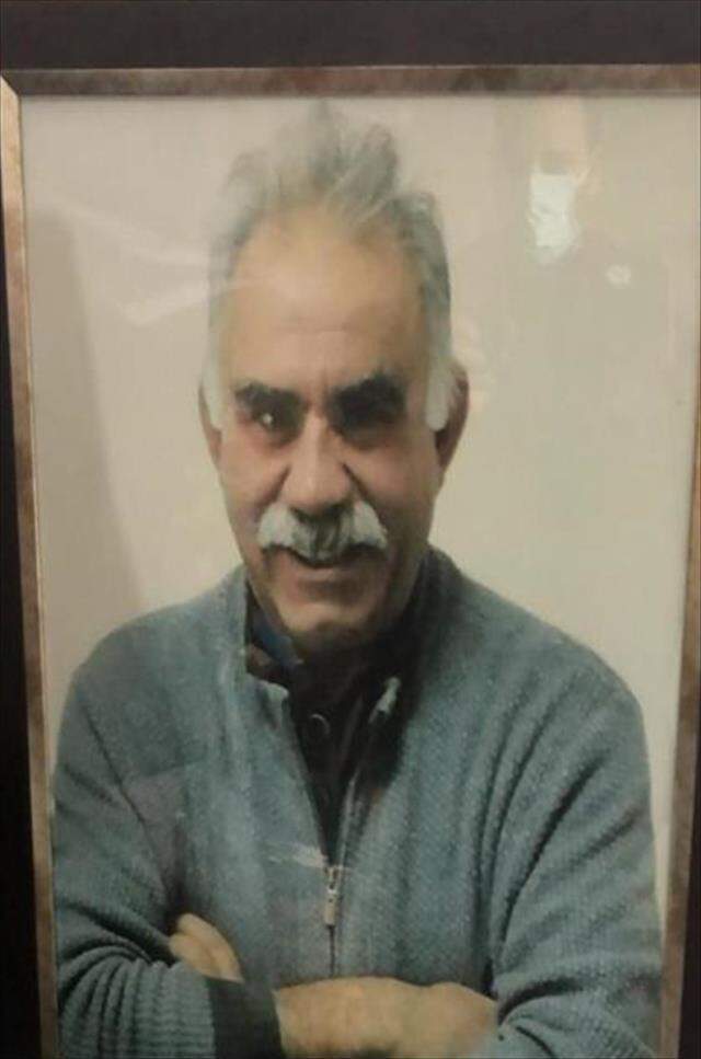 Aydın ve Batman HDP il binalarında çok sayıda örgütsel doküman ele geçirildi
