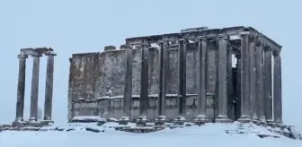 Aizanoi Antik Kenti beyaza büründü