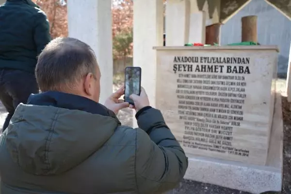 Rüyada korkutma rivayeti ile türbenin etrafı orman oldu