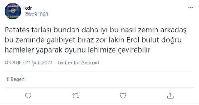 Ülker Stadı'nın bozuk zeminine taraftar, sosyal medyada isyan etti Ülker Stadı'nın bozuk zeminine taraftar, sosyal medyada isyan etti