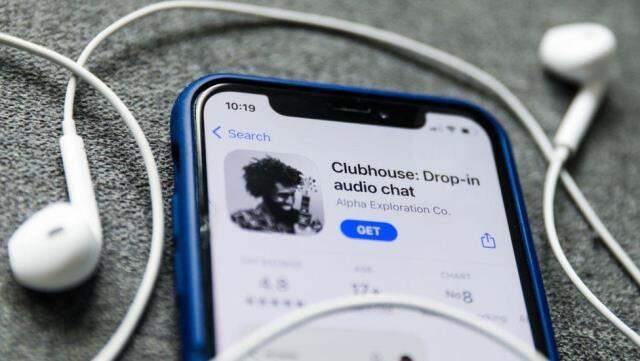 Son günlerin popüler uygulaması Clubhouse'daki konuşmaların başka bir sitede yayınlanabildiği ortaya çıktı Son günlerin popüler uygulaması Clubhouse'daki konuşmaların başka bir sitede yayınlanabildiği ortaya çıktı