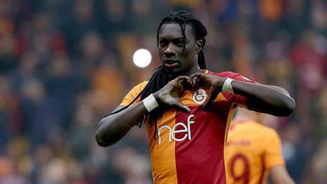 Bafetimbi Gomis, Galatasaray'dan ayrılış sebebinin ekonomik unsurlar olduğunu söyledi