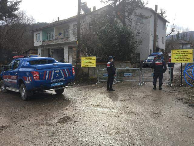 Bartın'da 10 kişide mutasyonlu virüs tespit edildi, 5 mahalle karantinada Bartın'da 10 kişide mutasyonlu virüs tespit edildi, 5 mahalle karantinada