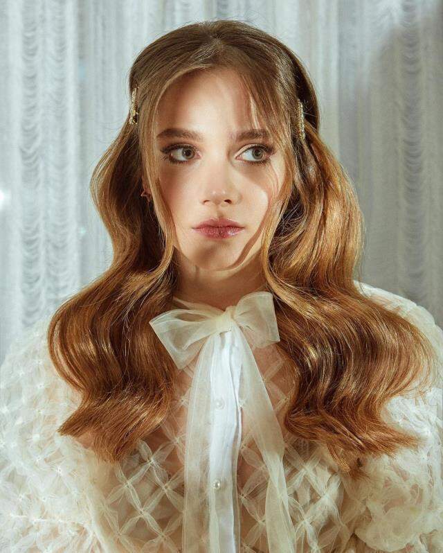 Genç oyuncu, Miray Daner şarkıcı oluyor