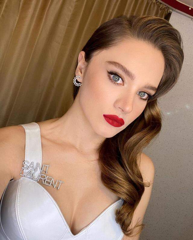 Genç oyuncu, Miray Daner şarkıcı oluyor