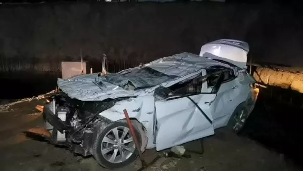 Bursa'da 2 gencin öldüğü kazadaki otomobilin son anları kamerada