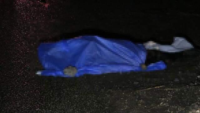 Devriye gezen polis ekipleri yol kenarında cansız beden buldu