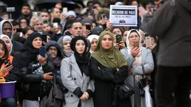 Fransa'da 'İslamcı-solculuk' tartışmaları: Radikal İslam ve siyasal İslam eleştirisi, sol muhalefeti hedef alan bir siyasete mi dönüştü?