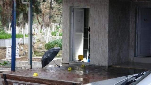 Üç gün önce nişanlısından ayrılan genç kız, av tüfeğiyle mezarlıkta intihar etti