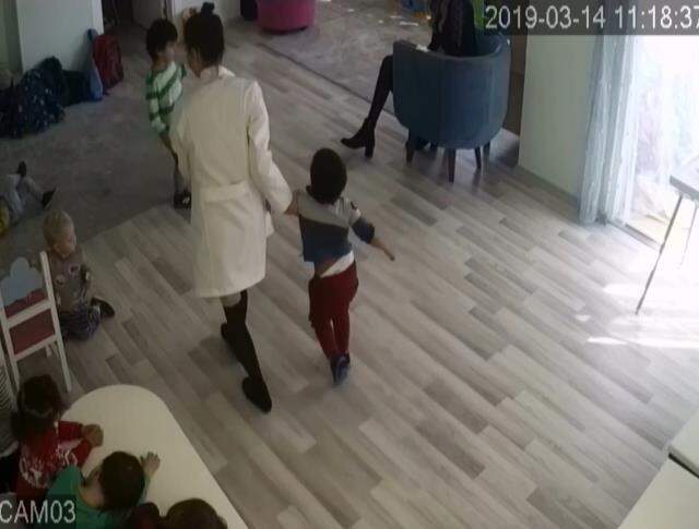 Alanya'da kreşte çocuklara şiddet görüntüleri Alanya'da kreşte çocuklara şiddet görüntüleri