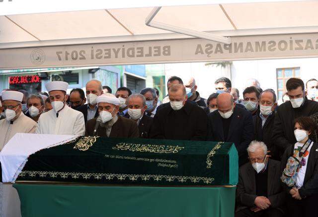 Bakan Soylu'nun annesi son yolculuğuna uğurlandı! Cumhurbaşkanı Erdoğan'dan duygusal konuşma