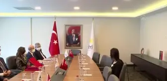 İYİ Parti Genel Başkanı Akşener, Uygur Türkleri heyetini kabul etti