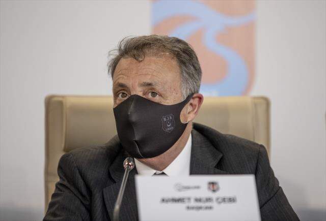 Dört büyük kulüp ile Bankalar Birliği ile 7+2 yıllık anlaşma imzaladı Dört büyük kulüp ile Bankalar Birliği ile 7+2 yıllık anlaşma imzaladı