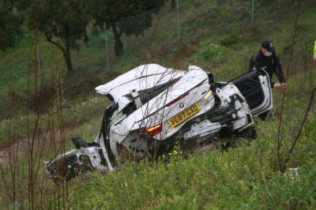 Bursa'da bariyerlere çarparak devrilen otomobilin sürücüsü feci şekilde can verdi Bursa'da bariyerlere çarparak devrilen otomobilin sürücüsü feci şekilde can verdi