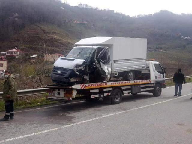 Koronaya yakalanan anne bebeği alındıktan sonra öldü, ailesi cenaze yolunda kaza geçirdi