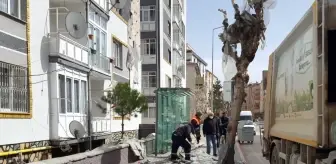 Konya'da şiddetli rüzgar maddi hasara yol açtı