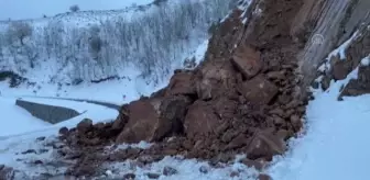 Bingöl'de heyelan nedeniyle kapanan Karlıova-Yedisu kara yolu açıldı