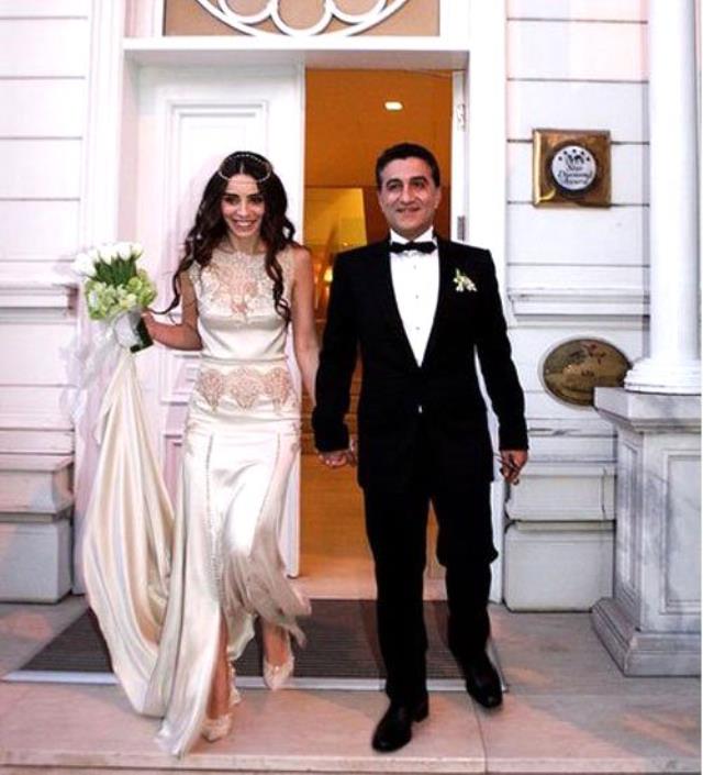 Oyuncu Nur Fettahoğlu, 8 yıldır evli olduğu Levent Veziroğlu ile 2. kez boşandı