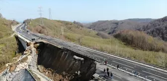 Çöken Düzce-Zonguldak yolunda inceleme