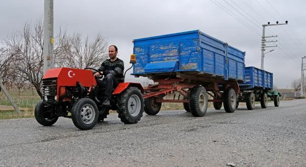 Hurda parçalardan saatte 50 kilometre giden mini traktör yaptı! Gören kendisine de istiyor