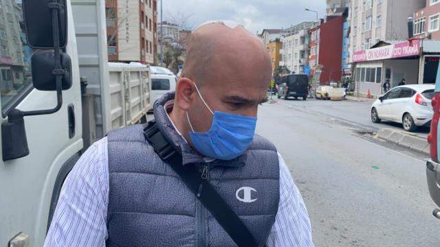 Sonra neden taksicilere laf ediyorsunuz! Önce kafa attı sonra beysbol sopasıyla kafasını yardı Sonra neden taksicilere laf ediyorsunuz! Önce kafa attı sonra beysbol sopasıyla kafasını yardı