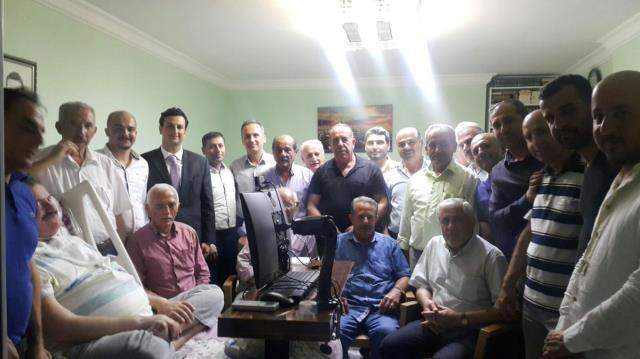 Yasin Asma 'Gözlerini Kapatmadan Göremezsin' adlı kitap çıkardı Yasin Asma 'Gözlerini Kapatmadan Göremezsin' adlı kitap çıkardı