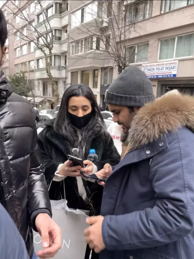 İbrahim Tatlıses'in kızı saldırıya uğrarken, dükkanda yaşanan panik anları kamerada