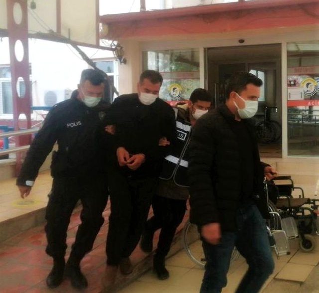 Sevgilisinin 14 yaşındaki kızını istismar eden şüpheliden iğrenç savunma: Onunla evleneceğim Sevgilisinin 14 yaşındaki kızını istismar eden şüpheliden iğrenç savunma: Onunla evleneceğim