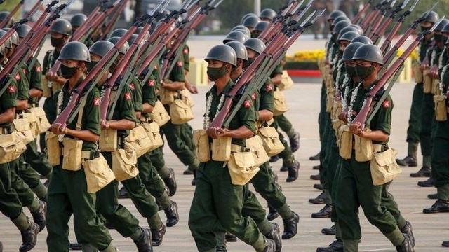 Myanmar'ın İngiltere Büyükelçisi, elçiliğe girişine izin verilmediğini söyledi: 'Londra'da darbe yapıldı'