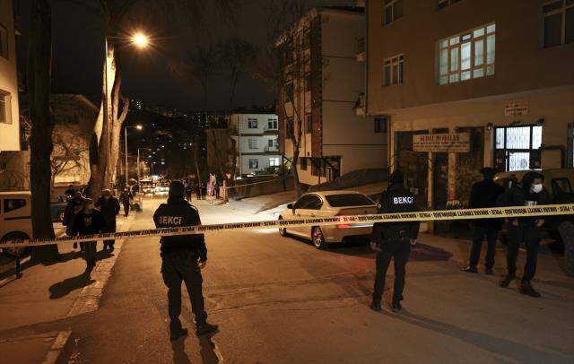 Ankara'da panik! İnşaat nedeniyle temeli kayan apartmanla birlikte 21 bina tahliye edildi