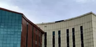 Şiddetli rüzgar hasara neden oldu